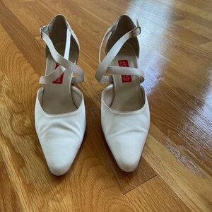 Bridal shoes